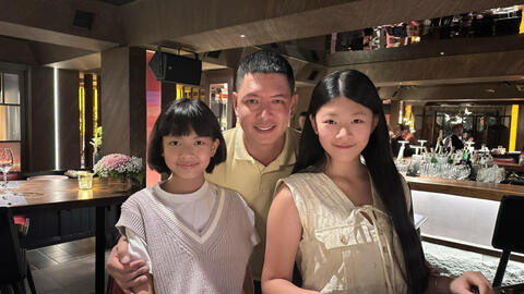 Con gái 14 tuổi của siêu mẫu Bình Minh: Cao 1m74, chân dài, lộ tính cách gây bất ngờ