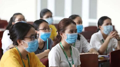 Học phí nhiều trường đại học tăng kịch trần sát ngày nhập học