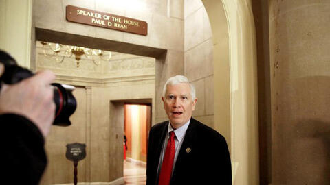 Tổng thống Trump và phe Cộng hòa họp qua điện thoại bàn về mục tiêu đảo ngược kết quả bỏ phiếu