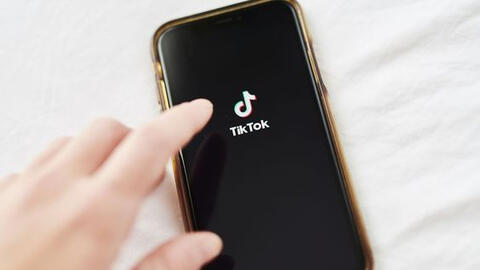 Mệt mỏi vì TikTok đề xuất nhiều video dán nhãn " Nội dung nhạy cảm", đây là cách khiến chúng biến mất vĩnh viễn