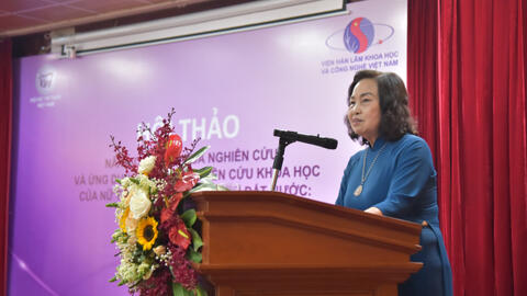 Giải pháp nâng cao hiệu quả nghiên cứu và ứng dụng kết quả nghiên cứu khoa học của nữ trí thức để phát triển đất nước