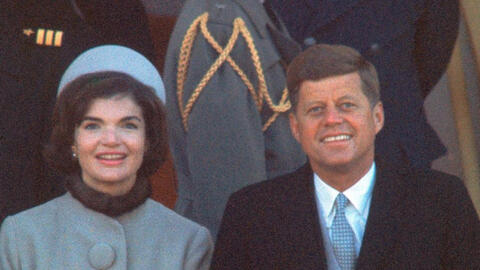 Câu chuyện đằng sau chiếc mũ Pillot của Đệ nhất phu nhân Jackie Kennedy