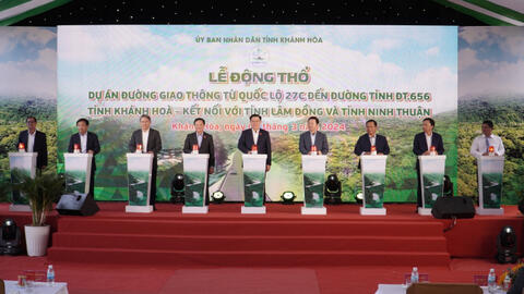 Chủ tịch Quốc hội Vương Đình Huệ tham dự ấn nút động thổ khởi công tuyến giao thông kết nối ba tỉnh Khánh Hòa - Lâm Đồng & Ninh Thuận