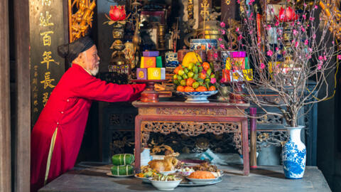 Những vấn đề cần đặc biệt lưu tâm khi dọn dẹp bàn thờ cuối năm