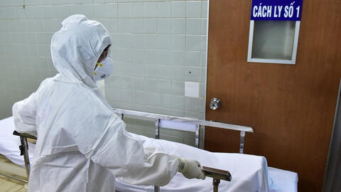 Bộ Y Tế xem xét hướng điều trị cho bé 3 tháng tuổi mắc virus corona