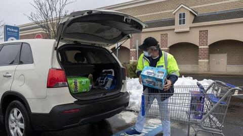 Hai năm sau đại dịch, người tiêu dùng Mỹ vẫn tích trữ