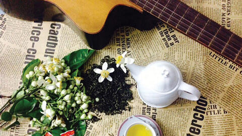 Tôi đếm thời gian qua kẽ tay