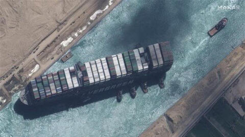 Tàu Ever Given đã sẵn sàng để rời khỏi Kênh đào Suez