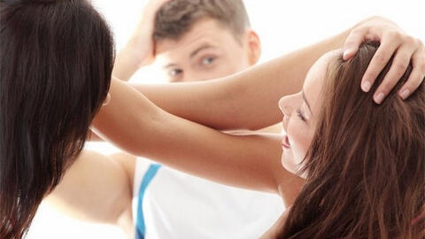 Hàng loạt những vụ thảm sát thương tâm hậu chia tay, phụ nữ cần lưu ý gì để bảo vệ mình?