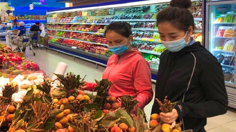 Giá vải thiều bán ở TP.HCM cao hơn Hà Nội khoảng 30.000 đồng/kg