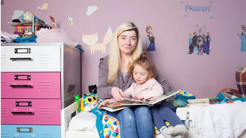 Cha mẹ dành ít thời gian chơi và đọc sách cùng con: "Khả năng giao tiếp và ngôn ngữ của trẻ đi xuống trầm trọng"