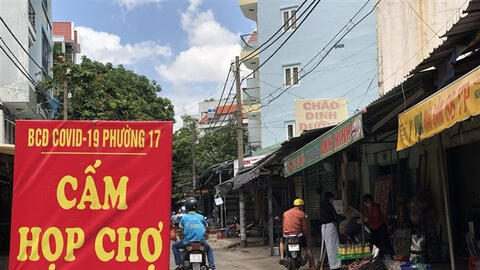 Nhiều hệ lụy khi gần 100 chợ truyền thống của TP.HCM phải tạm đóng cửa vì dịch COVID-19