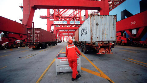 Kinh tế Trung Quốc giảm tốc, mối lo của toàn cầu