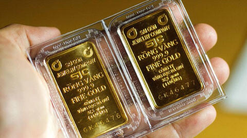 Giá vàng tiếp tục 'leo thang', lên gần 68 triệu đồng/lượng