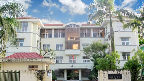 Đình chỉ công tác Phó Giám đốc phụ trách Sở Y tế Vĩnh Phúc