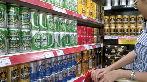 Nhân viên Heineken không cho đại lý bán bia Sài Gòn