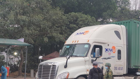 ‘Phi vụ’ không tưởng 100-300 triệu ưu tiên thông quan ở Lạng Sơn