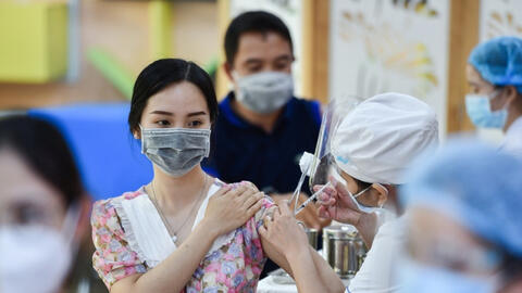 Trong một ngày TP.HCM tiêm vaccine Covid-19 cho hơn 200.000 người
