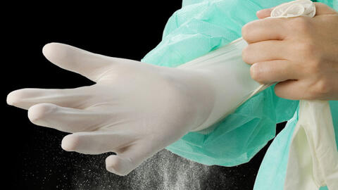 Khuyến cáo của WHO: Đeo găng tay không thể ngăn ngừa virus Covid-19