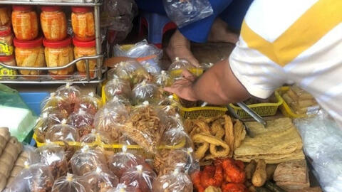 Thực phẩm chay trôi nổi bị cảnh báo mất an toàn