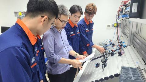 Nguy cơ cháy nổ và những lưu ý khi dùng các sản phẩm có pin sạc lithium