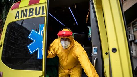 Bloomberg: Nhìn lại một năm nhiều đau buồn với cả thế giới qua ảnh