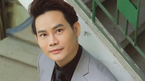 MC Hồng Phúc bất ngờ chuyển sang nghề nail