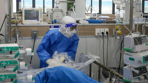 Hà Nội ghi nhận 4.000 ca COVID-19 mỗi ngày, nhiều phường xã tăng cấp độ dịch