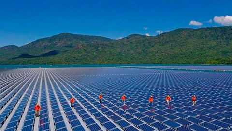 Tập đoàn năng lượng lớn nhất Malaysia mua lại 5 dự án điện mặt trời của Sunseap tại Việt Nam