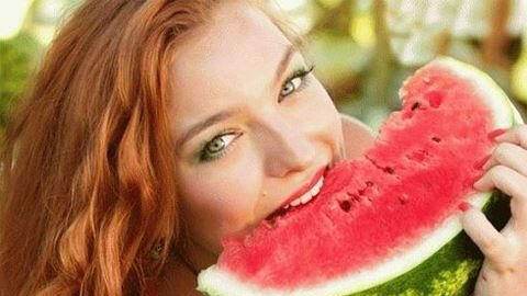 Da sáng, dáng đẹp lại khỏe mạnh từ loại quả có trong ngày Tết này