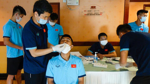 Nhiều cầu thủ U23 Việt Nam nghi mắc Covid-19, AFF họp khẩn