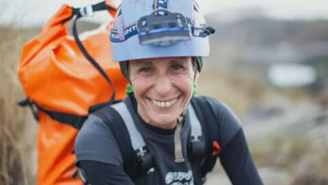 500 ngày sống dưới hang động ẩm thấp, hôi hám của nữ vận động viên