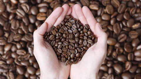 Thị trường cà phê được dự báo sẽ gặp khó khăn do dịch COVID-19