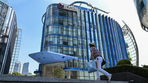 Nhà đầu tư nước ngoài đang yếu thế trong cuộc chiến tồn tại của Evergrande