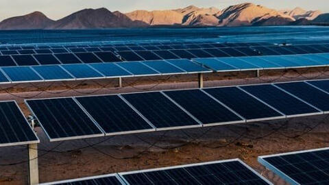 Total đầu tư gần 2,5 tỷ USD vào năng lượng mặt trời của Ấn Độ