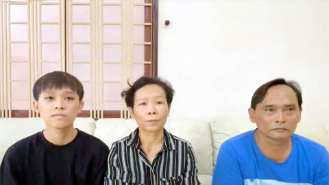 Hồ Văn Cường và cha mẹ lên tiếng về thông tin gia cảnh khó khăn phải đi "ở đợ"
