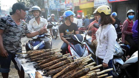 Cá lóc hút hàng trong ngày 'vía Thần tài'