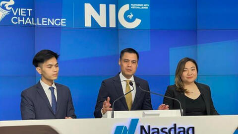 Đại sứ Việt Nam rung chuông mở phiên giao dịch sàn chứng khoán lớn thứ hai thế giới