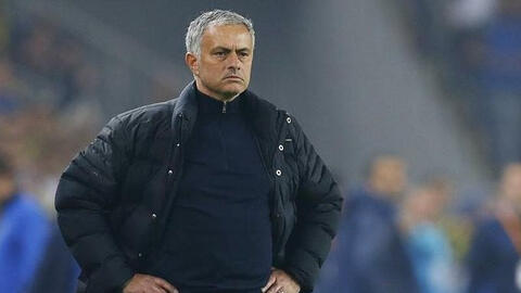 Huấn luyện viên Mourinho bị sa thải