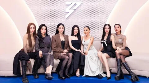 Rộ drama chấn động đêm Chung kết: Vì không được hạng 1 mà 2 “chị đẹp” này ôm nhau khóc tức tưởi?