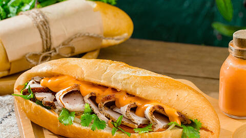 Bánh mỳ Việt Nam đứng thứ 7 trong top 50 món ăn đường phố ngon nhất