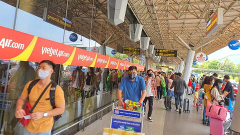 Đại dịch Covid-19 lại biến giấc mơ về quê ăn tết trở nên xa vời