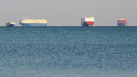 Sự cố kênh đào Suez: Thương mại toàn cầu lao đao