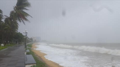 Áp thấp nhiệt đới kéo theo đủ thứ bệnh