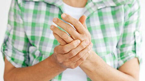 Người bệnh thấp khớp ăn uống cần chú ý gì?