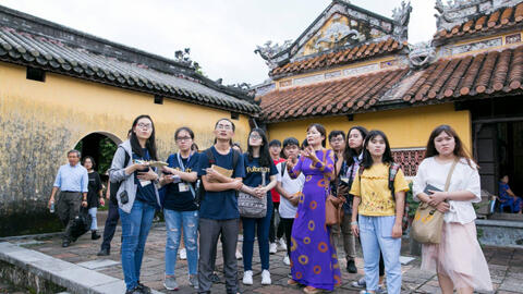 Cuộc đời này không phải toàn chuyện xấu xa, và cây táo vẫn nở hoa...