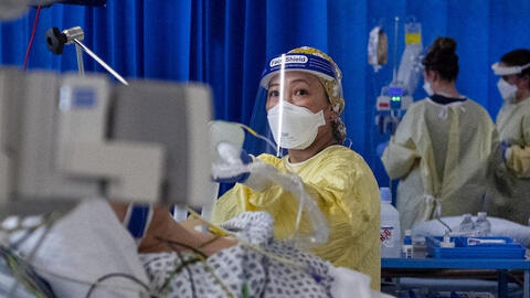 Bệnh nhân COVID-19 tử vong sau 3 giờ cương dương liên tục