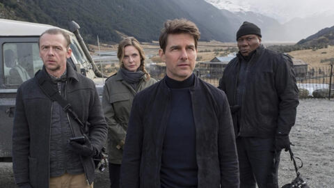 Ngành giải trí thế giới lao đao vì COVID-19