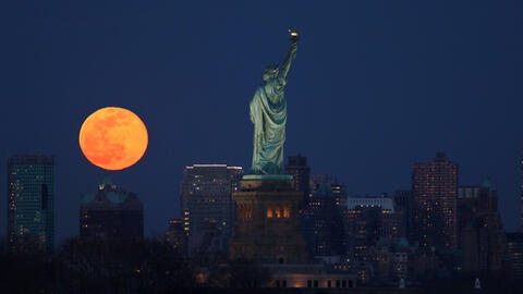 "Siêu trăng giun" có thể quan sát ở Việt Nam