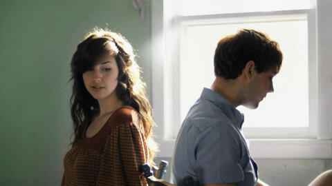 Căn phòng kín cửa